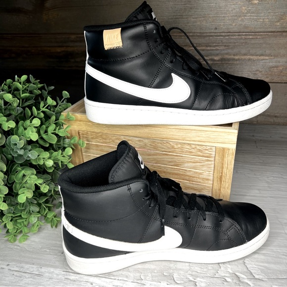 Men’s size 10 Nike sneakers like new - Picture 2 of 9